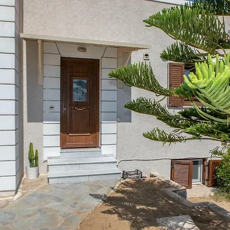 Marguerite - 3 Air-conditioned Bedrooms - Great Sea View *
